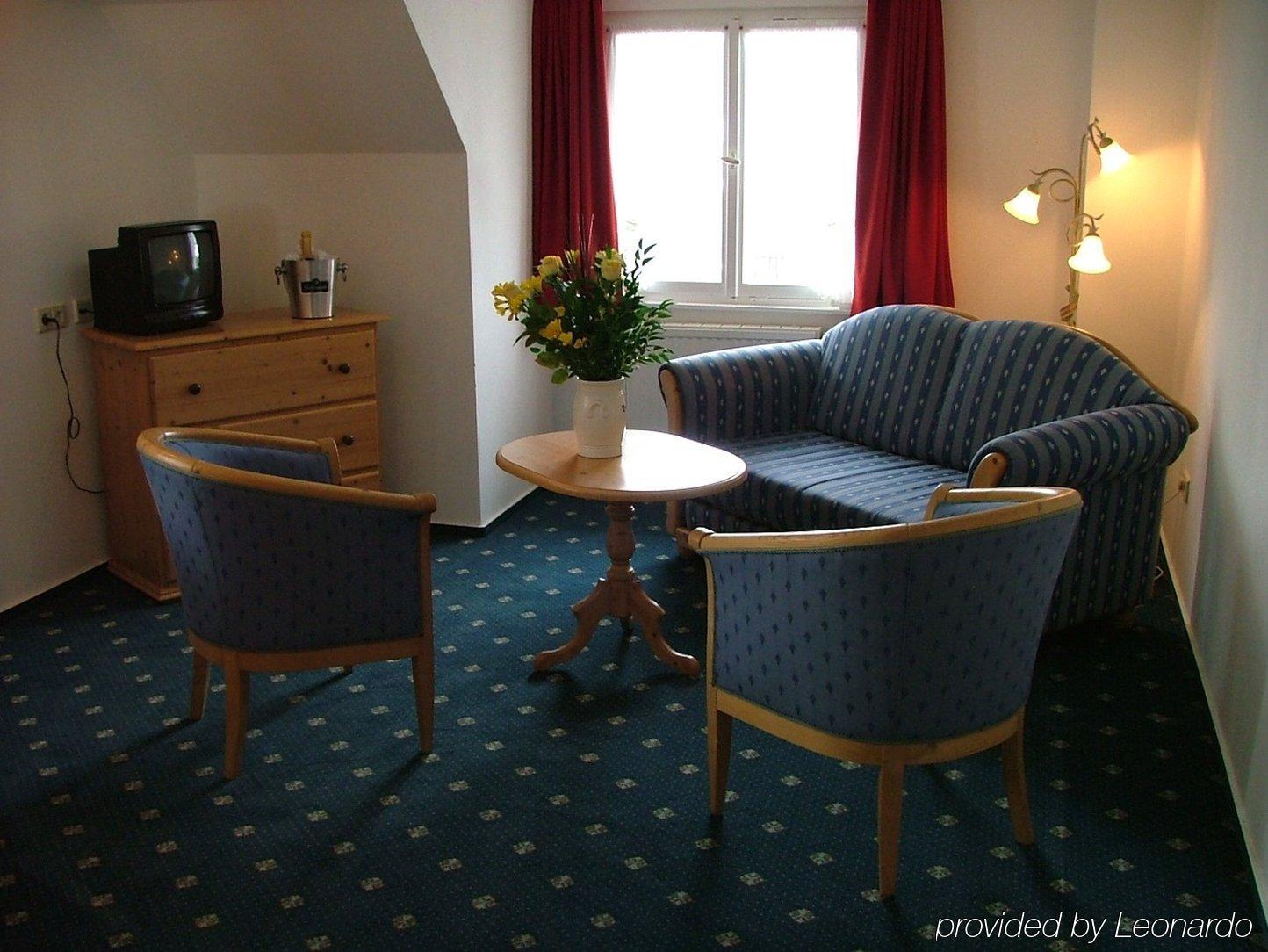 Hotel Landgasthof Adler Altenrond エクステリア 写真